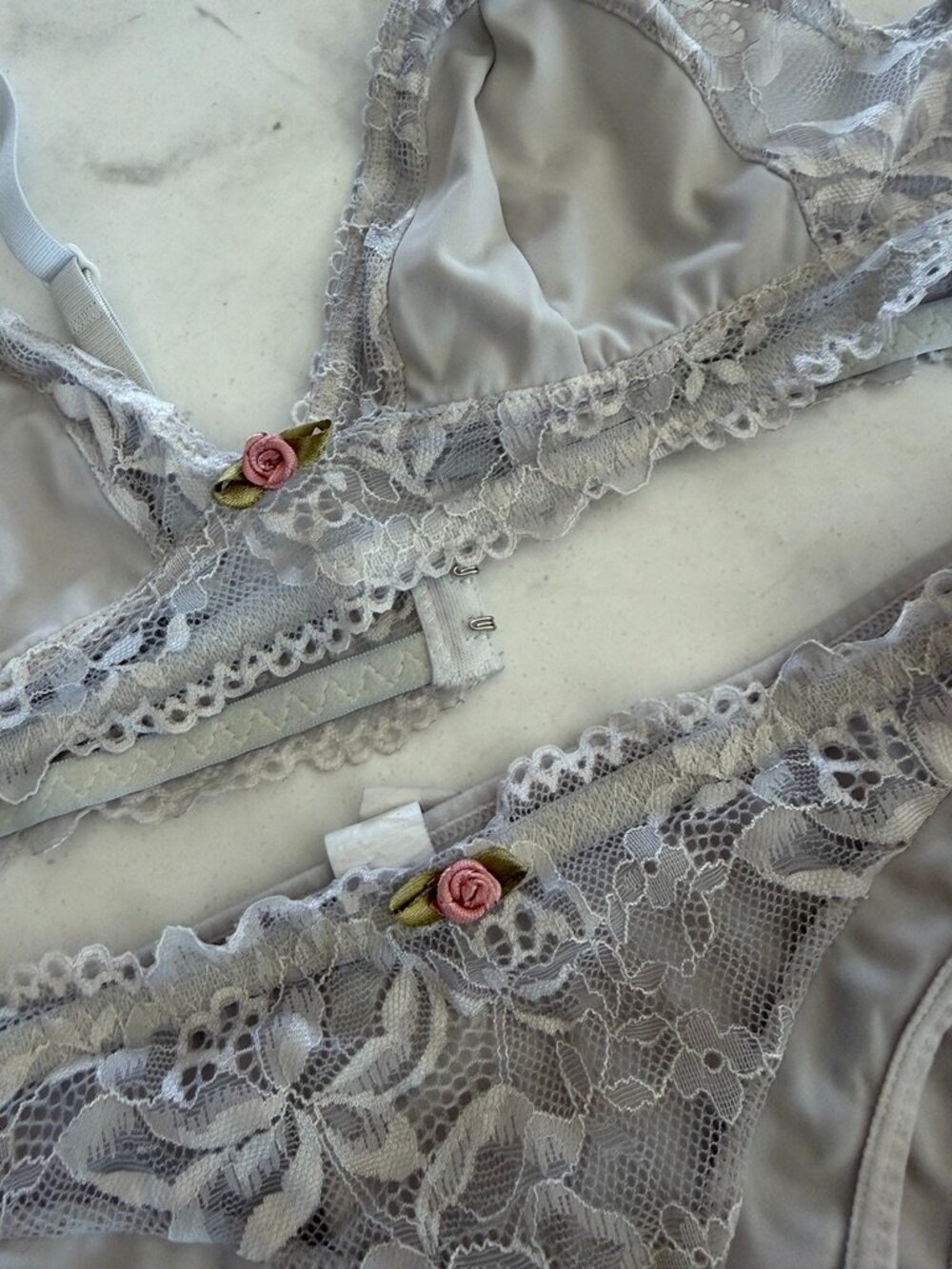 PetitDoll 2pc Lace Trim Wireless Bralette & Panty Set - Picture 4 of 9